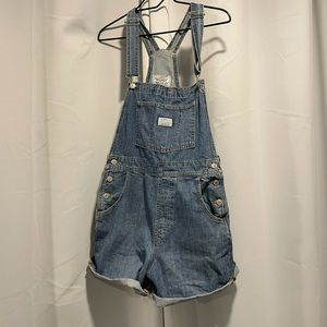 Levi’s Shortalls